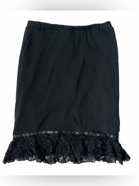 Betsy & Buster Black Skirt